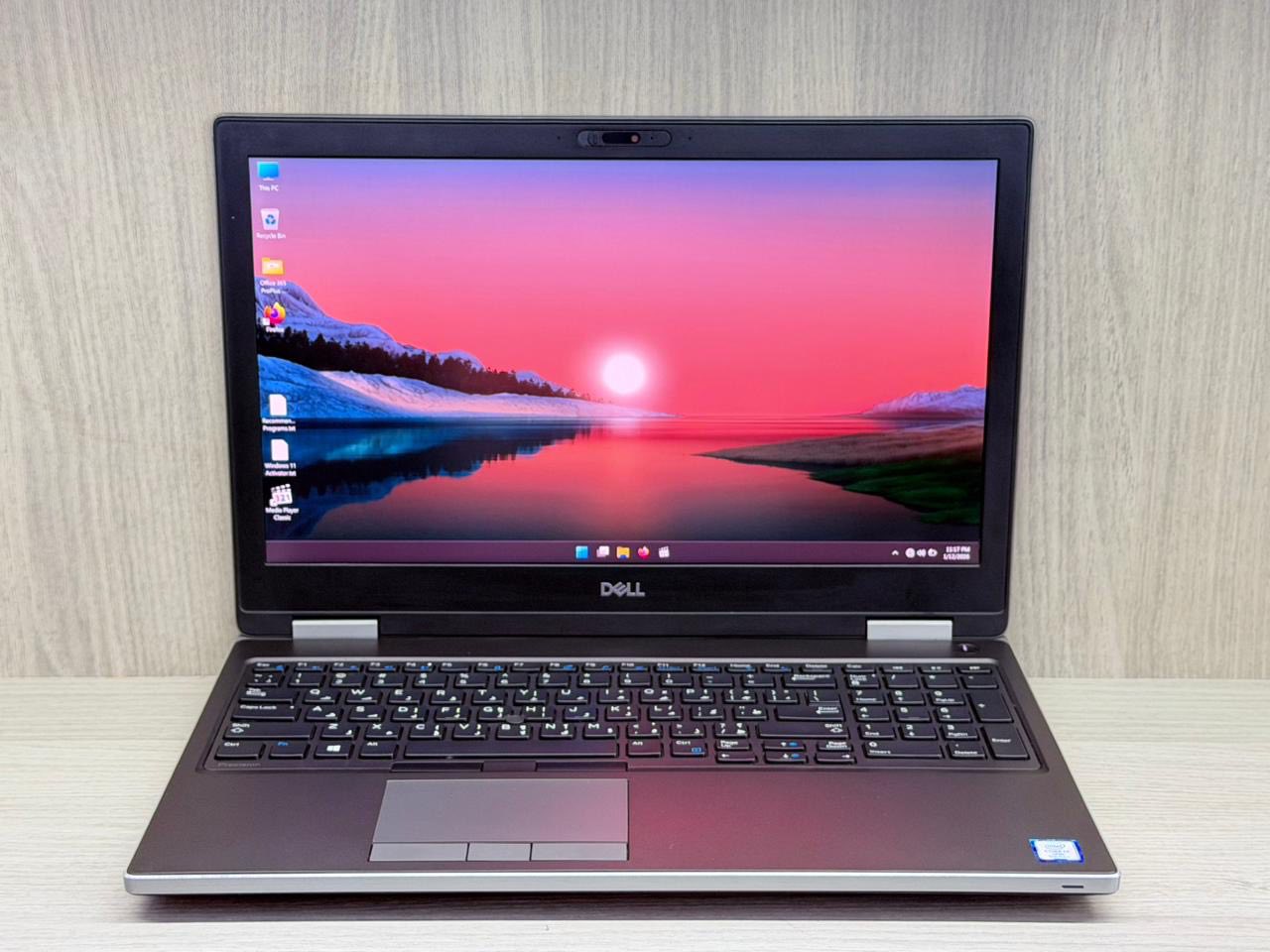 Dell 7540 Core i7 9H RAM 16GB SSD 512GB Nvidia 4giga 15.6 FHD